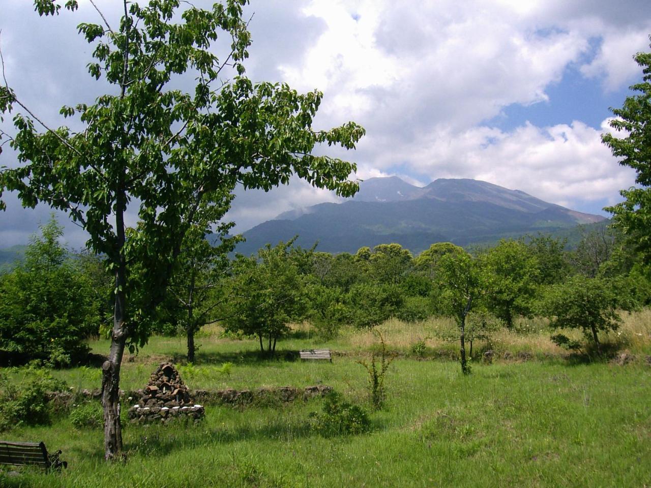 Villa Cirasellaetna SantʼAlfio Exterior foto